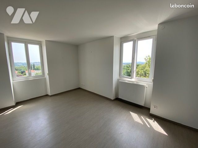 Appartement 1 pièce 26 m² · à Annonay · 26 m² · 370 €