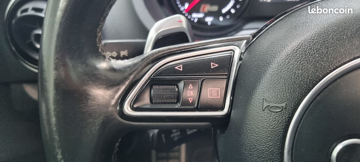 Audi RS3 SPORTBACK 2.5 TFSI quattro S-tronic (image 21)