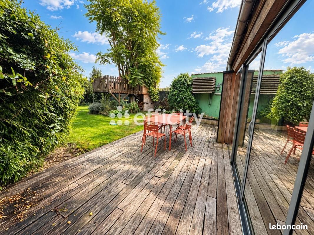 Maison 6 pièces 180 m² · à Merris · 180 m² · 309 000 €