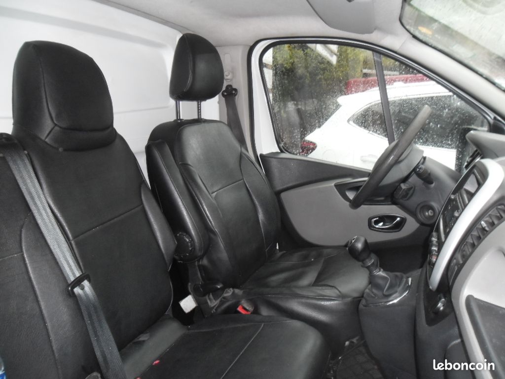Renault Trafic 1.6 dci ,1200 ,125cv , confort 1ere main L1H1 Tva récupérable (image 4)