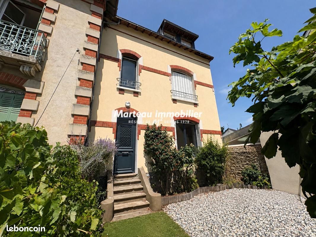 Maison 6 pièces 121 m² · à Le Mans · 121 m² · 1 300 €