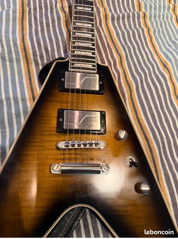 Epiphone Flying V Prophecy Yellow Tiger Aged Gloss (image 3)
