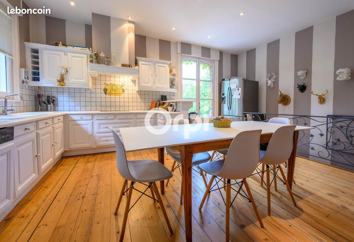 Maison 7 pièces 350 m² (image 9)