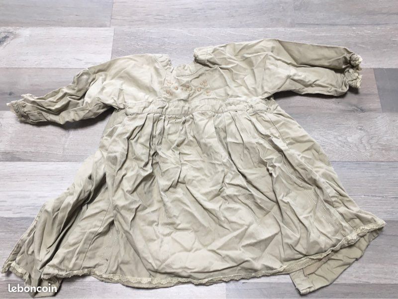 Lot de deux robes (image 2)