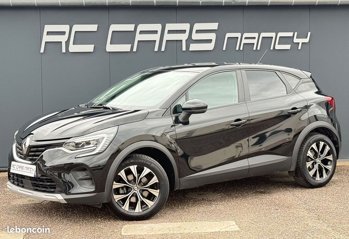Renault CAPTUR II 1.6 E-TECH HYBRIDE 145CH EVOLUTION (image 1)