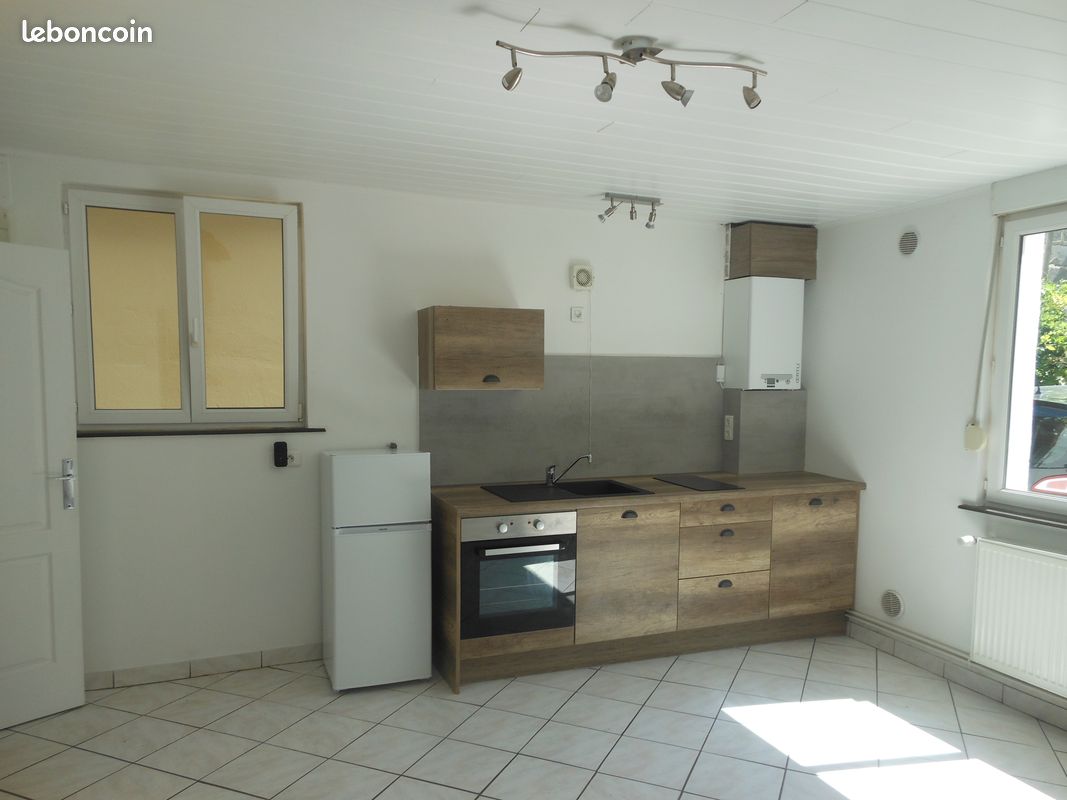 Appartement 2 pièces 60 m² · à Roanne · 60 m² · 405 €