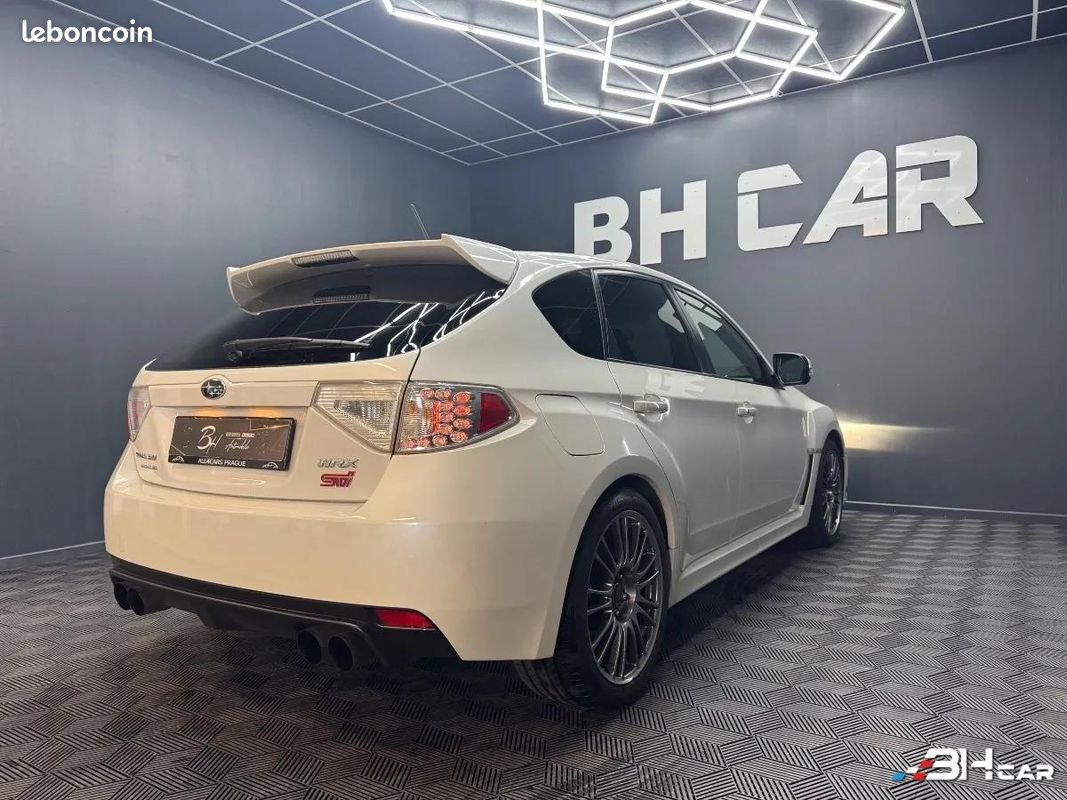 Subaru Impreza 2.5 300 WRX STI AWD (image 7)