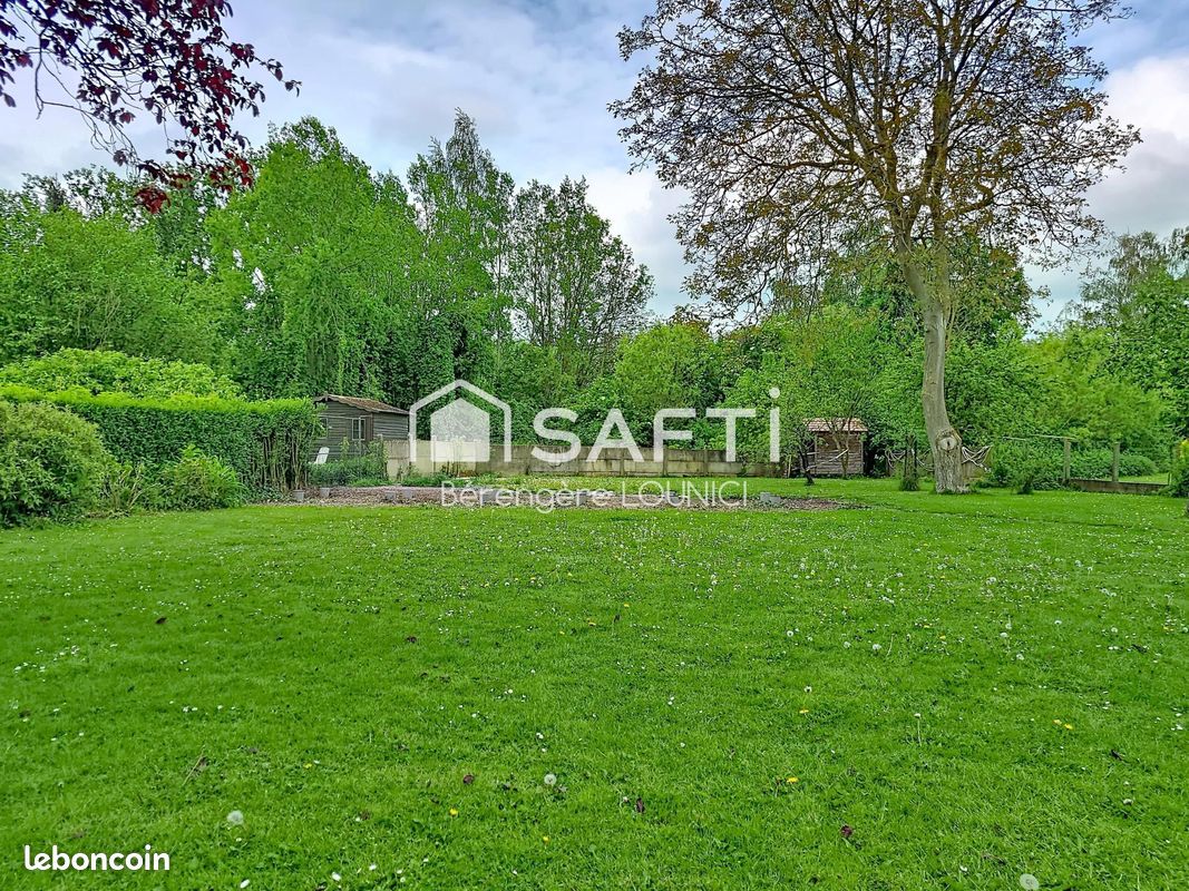 Terrain 883 m² · à Cysoing · 883 m² · 249 000 €