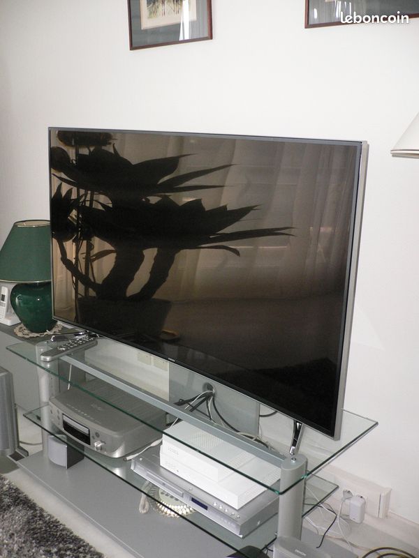 Vends table de support de tele (image 2)