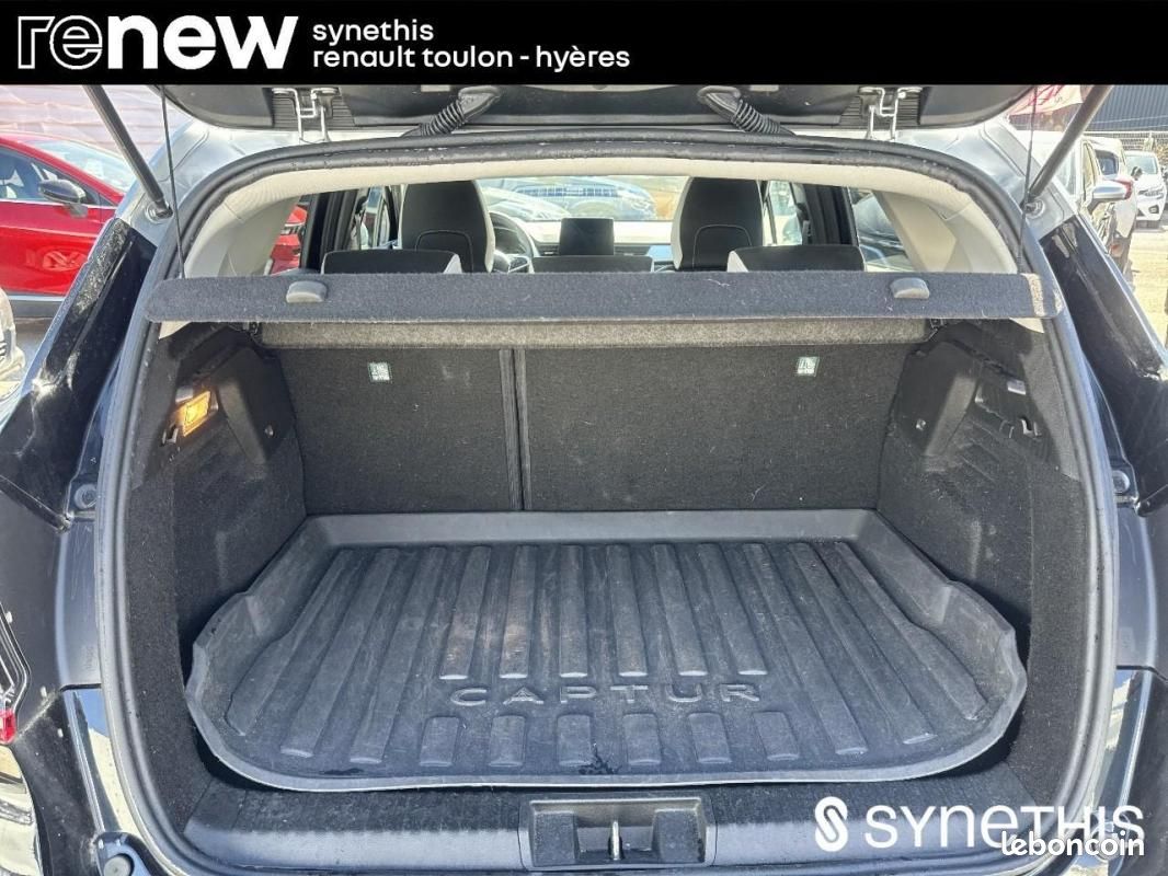 Renault Captur E-Tech 145 - 21 Intens (image 6)