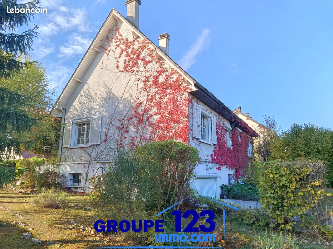 Maison 4 pièces 87 m² · à Montholon · 87 m² · 118 900 €