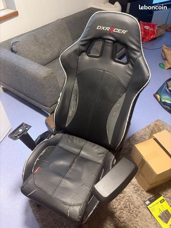 Chaise gaming (image 1)