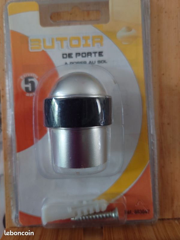 Butoir de porte neuf sous blister (image 1)