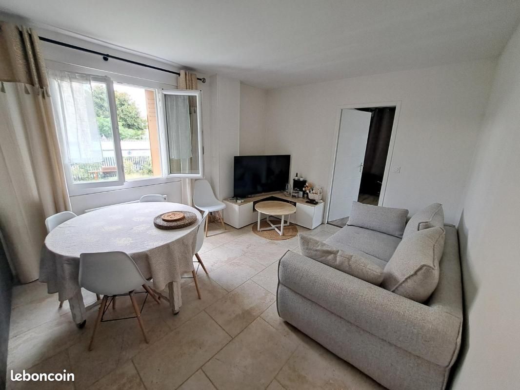 Appartement 2 pièces 46 m² · à Feyzin · 46 m² · 720 €