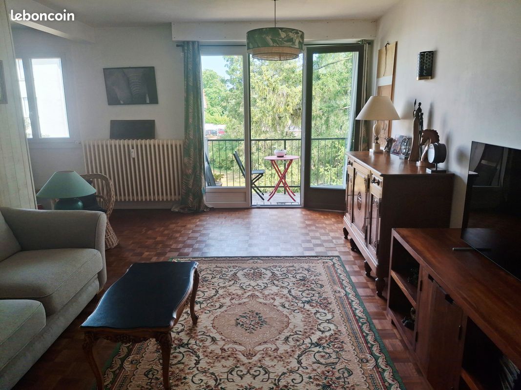 Appartement 3 pièces 62 m² · à Poitiers · 62 m² · 820 €