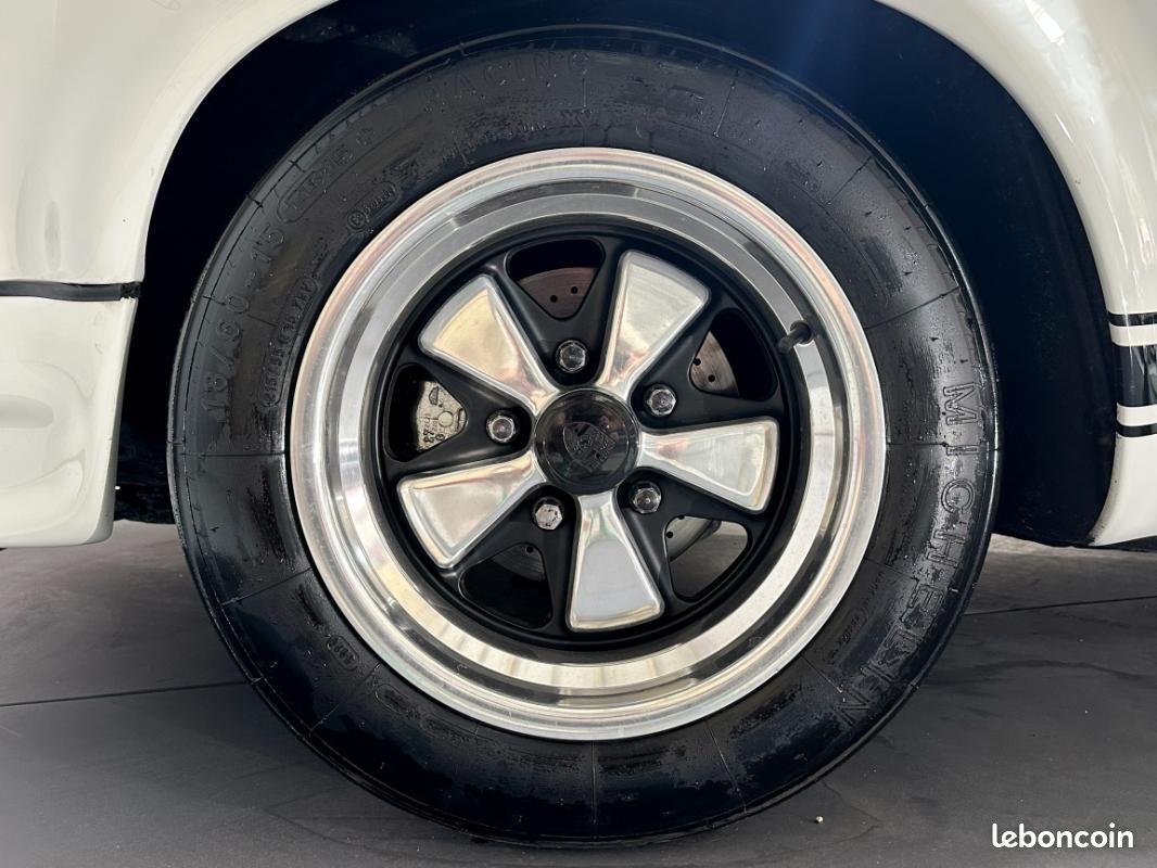 Porsche 911 Coupé 2.7 200ch BVM5 Inspiration RSR (image 16)