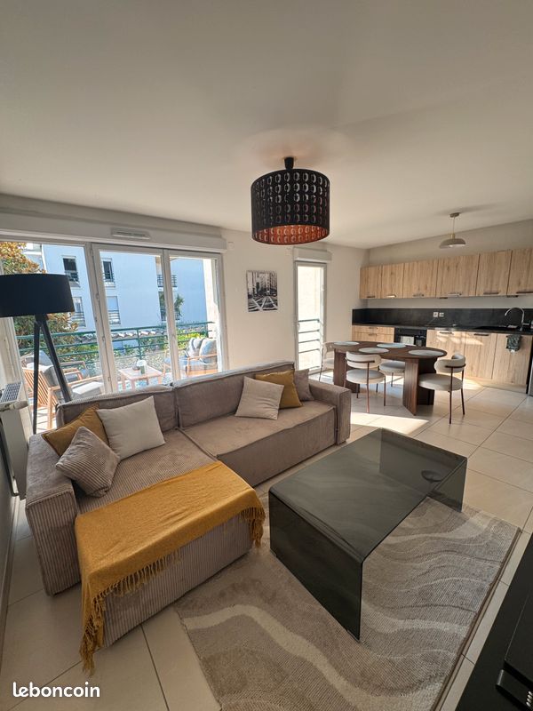 Appartement 3 pièces 59 m² · à Antibes · 59 m² · 1 600 €