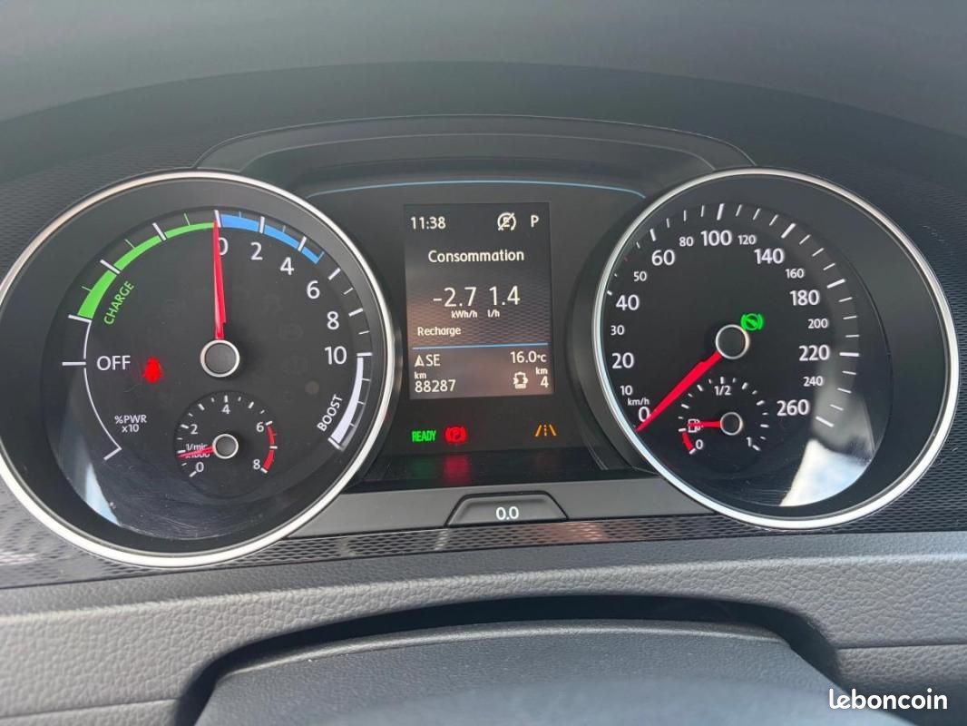Volkswagen Golf 1.4 TSI GTE 204H 150 HYBRID PHEV 13KWH DSG BVA (image 15)