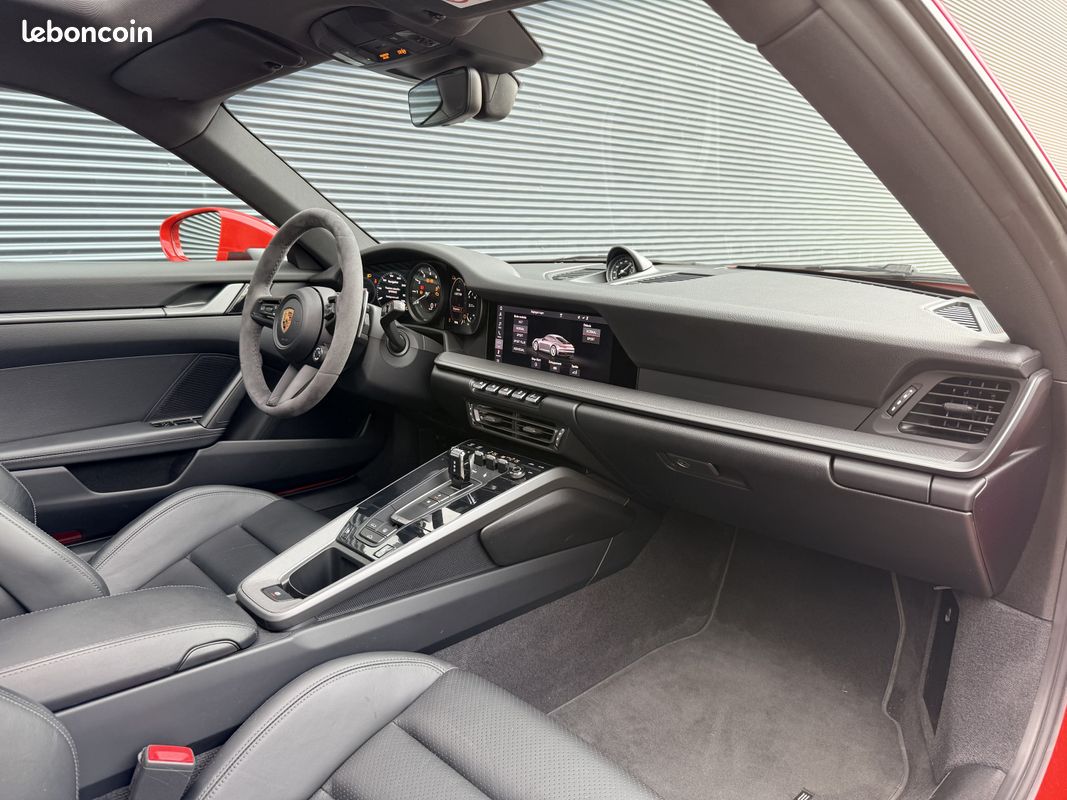 Porsche 911 992 Carrera 4S 3.0 450cv - 39500km - SportDesign - Chrono - TO - Immat FR ✅ (image 8)