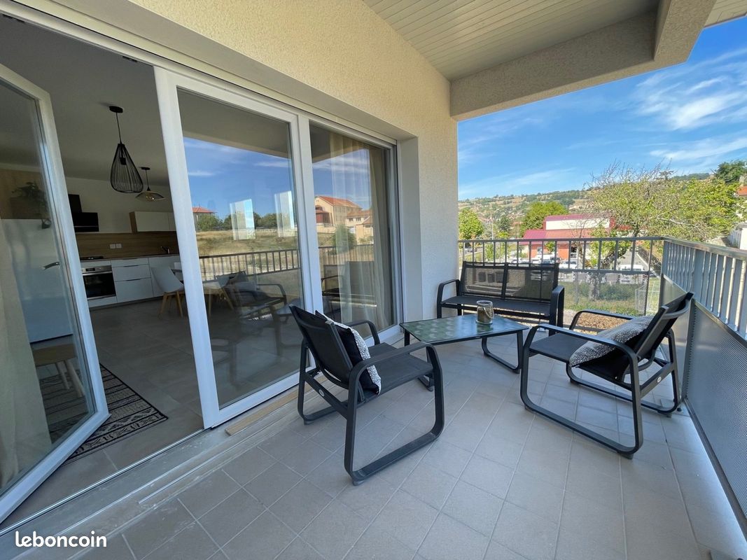 Appartement 2 pièces 53 m² · à La Côte-Saint-André · 53 m² · 720 €/mois