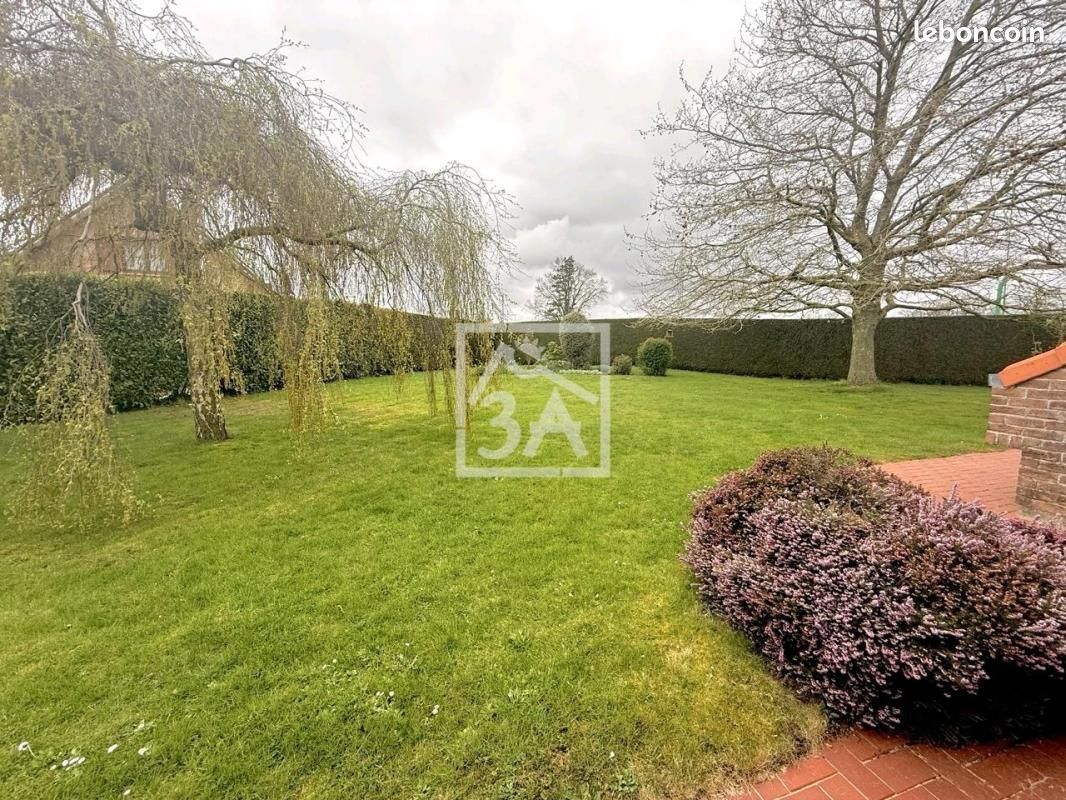 Maison 10 pièces 166 m² · à Wormhout · 166 m² · 445 000 €