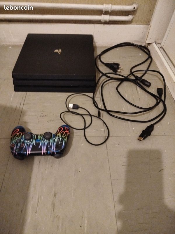 PS4 pro (image 7)