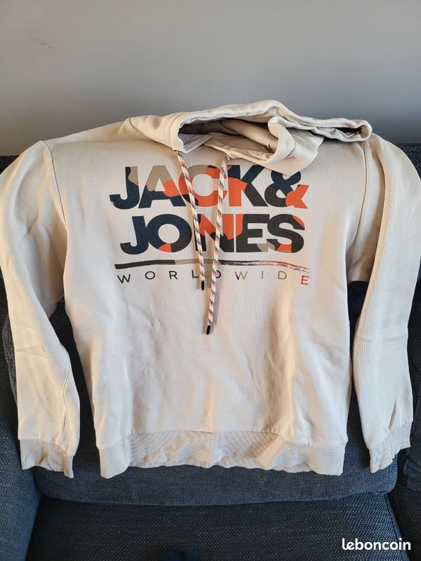 JACK JONES Sweatshirt à capuche - Homme taille S
5.0
Lire 1 avis. Lien sur la même page.
|
1 avis
Sweatshirt à capuche garçon (image 1)