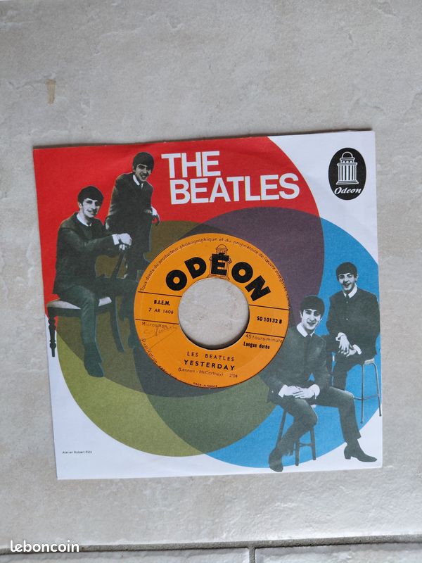 Beatles Lot 7 vinyle 45t vintage années 60 et 70 Pressage France, UK, Belgique etc.. Bon état· (image 14)