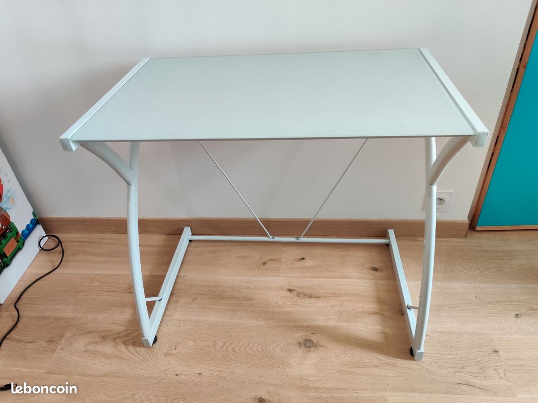 Bureau en métal et verre (image 2)