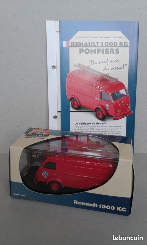 Les Petites Renault - Renault 1000 Kg tôlé Bottes Baudou