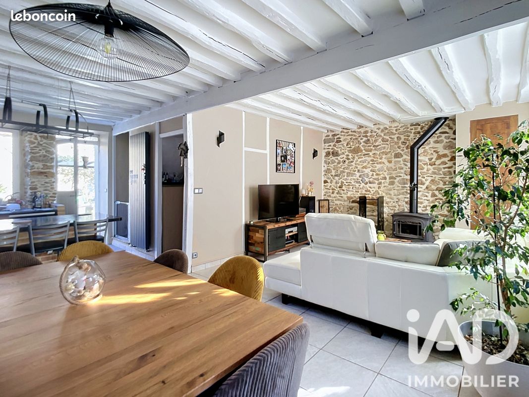 Maison 6 pièces 124 m² · à Ozouer-le-Voulgis · 124 m² · 355 000 €
