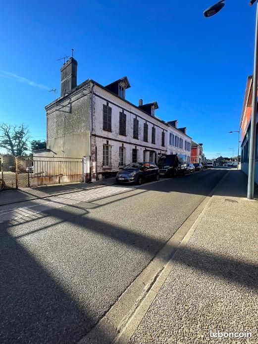 Maison 12 pièces 260 m² · à Friville-Escarbotin · 260 m² · 180 000 €