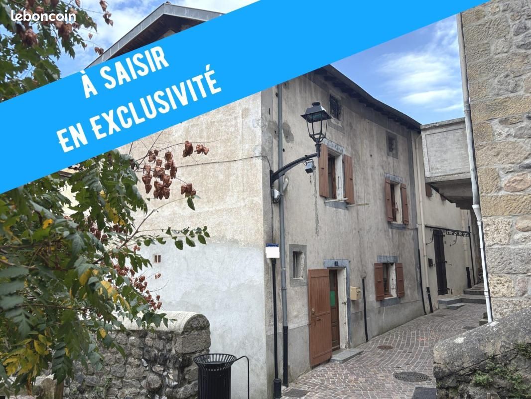 Maison 4 pièces 61 m² · à Vals-les-Bains · 61 m² · 69 000 €