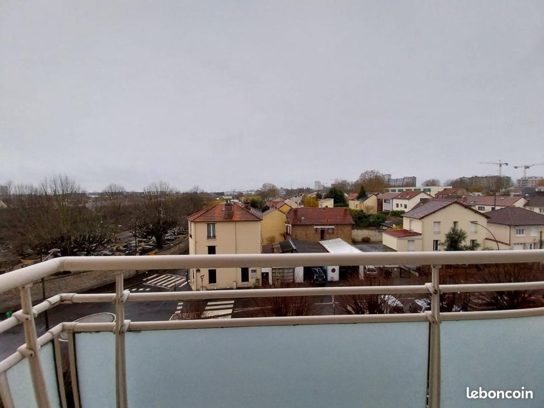 Appartement 3 pièces 61 m² · à Villejuif · 61 m² · 249 000 €