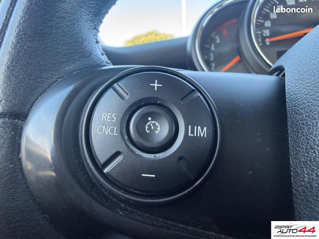 Mini 3 portes HATCH F56 One D 95 ch Edition Shoreditch (image 23)