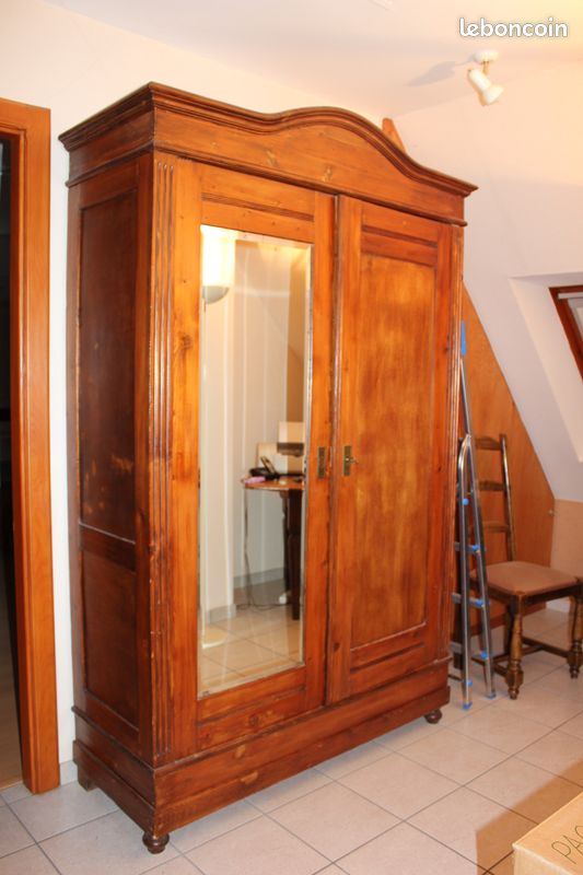 Armoire sapin (image 1)