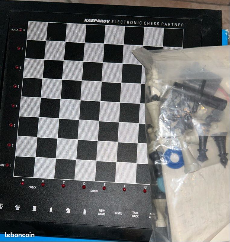 3 euros le jeu ou 18 euros les 8 jeux (image 5)
