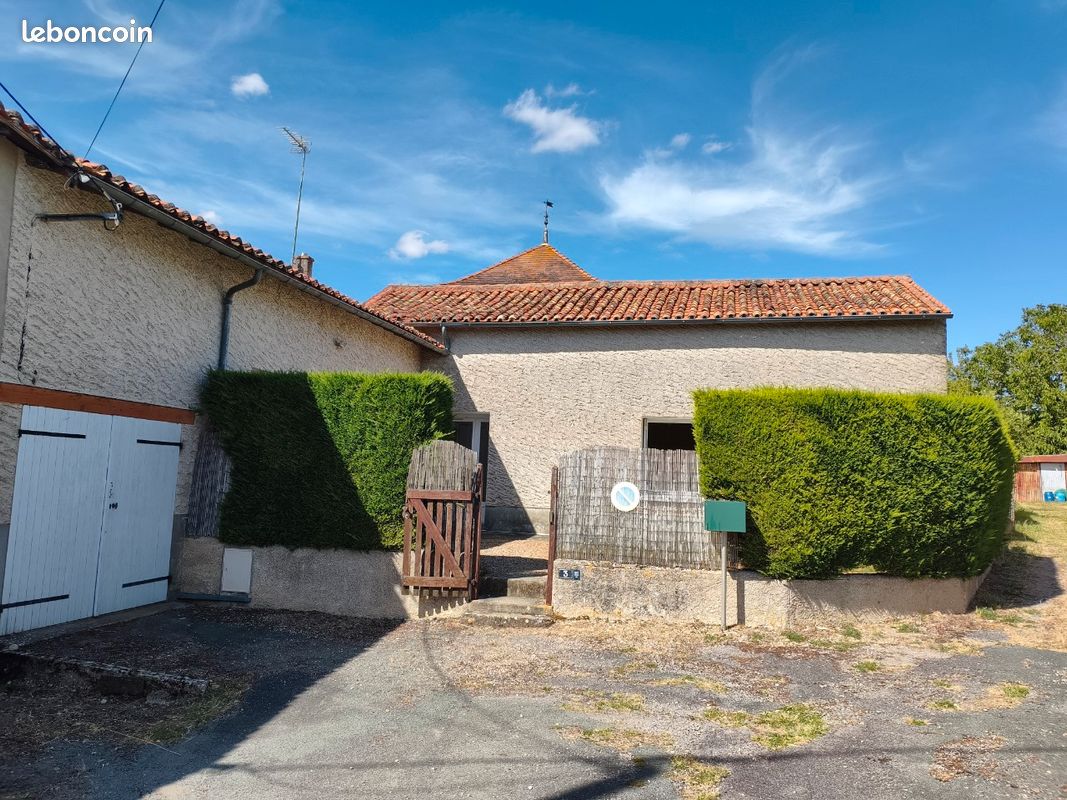 Maison 3 pièces 72 m² · à Vouillé · 72 m² · 110 000 €