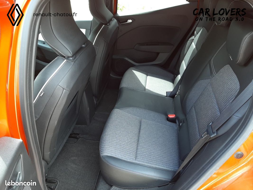 RENAULT Clio E-Tech hybride 145 Techno (image 15)