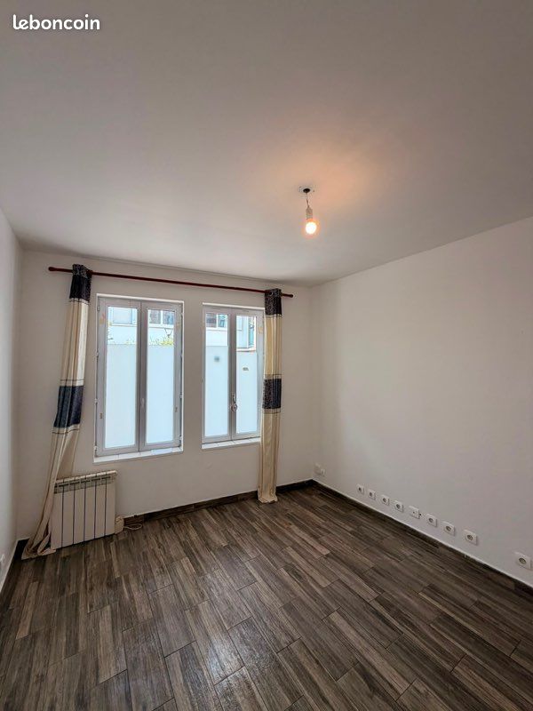 Appartement 3 pièces 40 m² · à Nanterre · 40 m² · 210 000 €