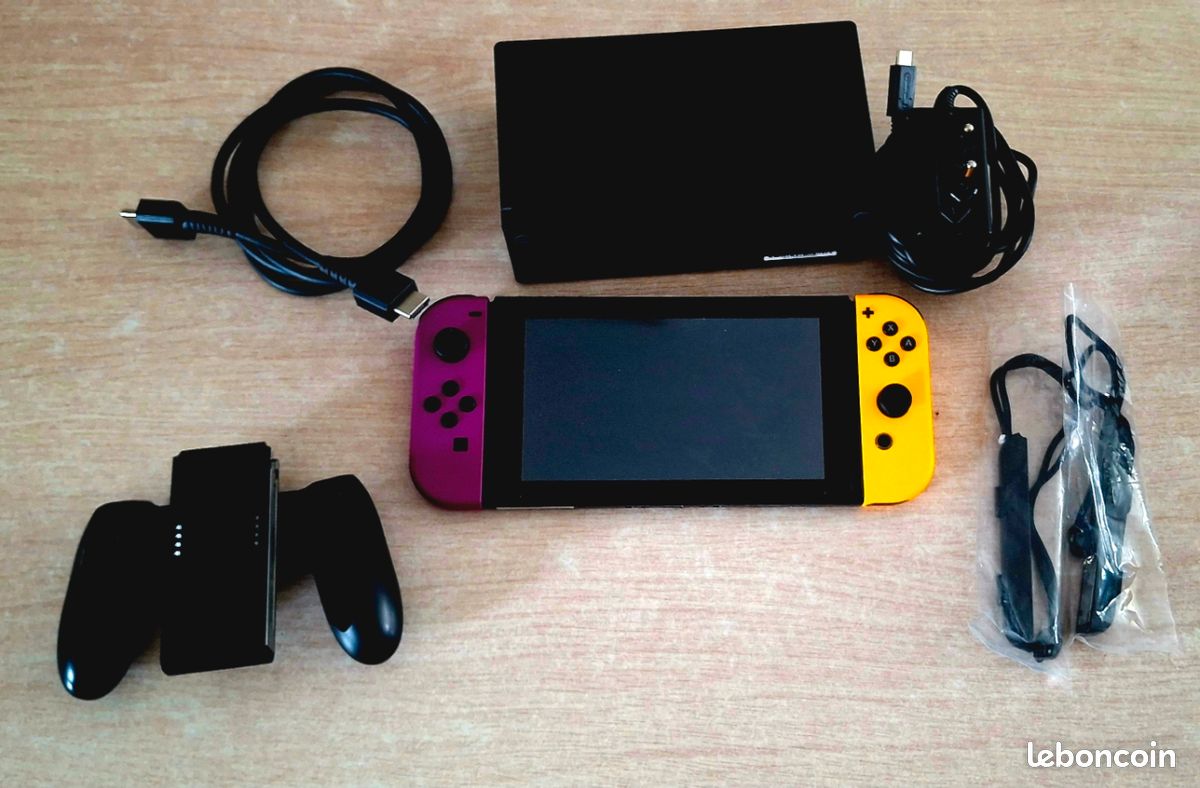 Nintendo Switch complète – Bon état – Dock + trousse + SD 120 Go (image 1)