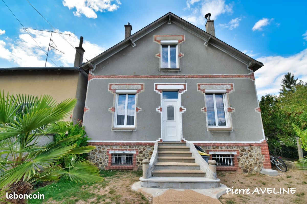 Maison 4 pièces 93 m² · à Brou · 93 m² · 167 000 €
