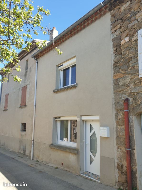 Maison 3 pièces 62 m² · à Saint-Jeure-d'Ay · 62 m² · 450 €/mois