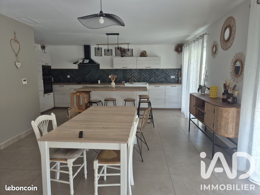 Maison 5 pièces 120 m² · à Lieuran-lès-Béziers · 120 m² · 299 900 €