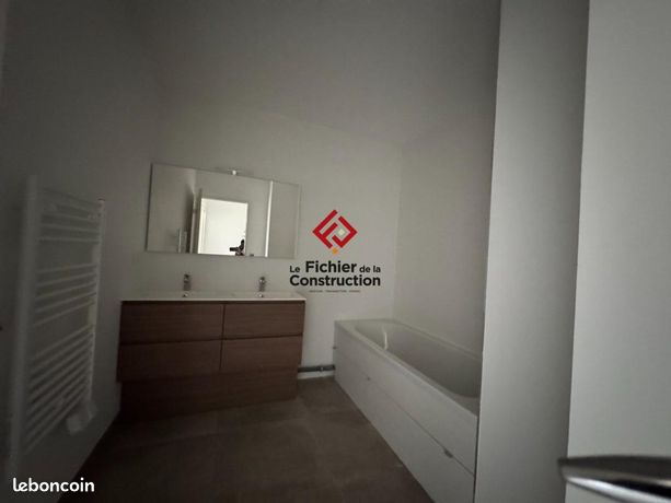 https://img.leboncoin.fr/api/v1/lbcpb1/images/f4/42/a8/f442a84e0ea0f4b27045b2ed439f37f3e30d3a2a.jpg?rule=ad-image