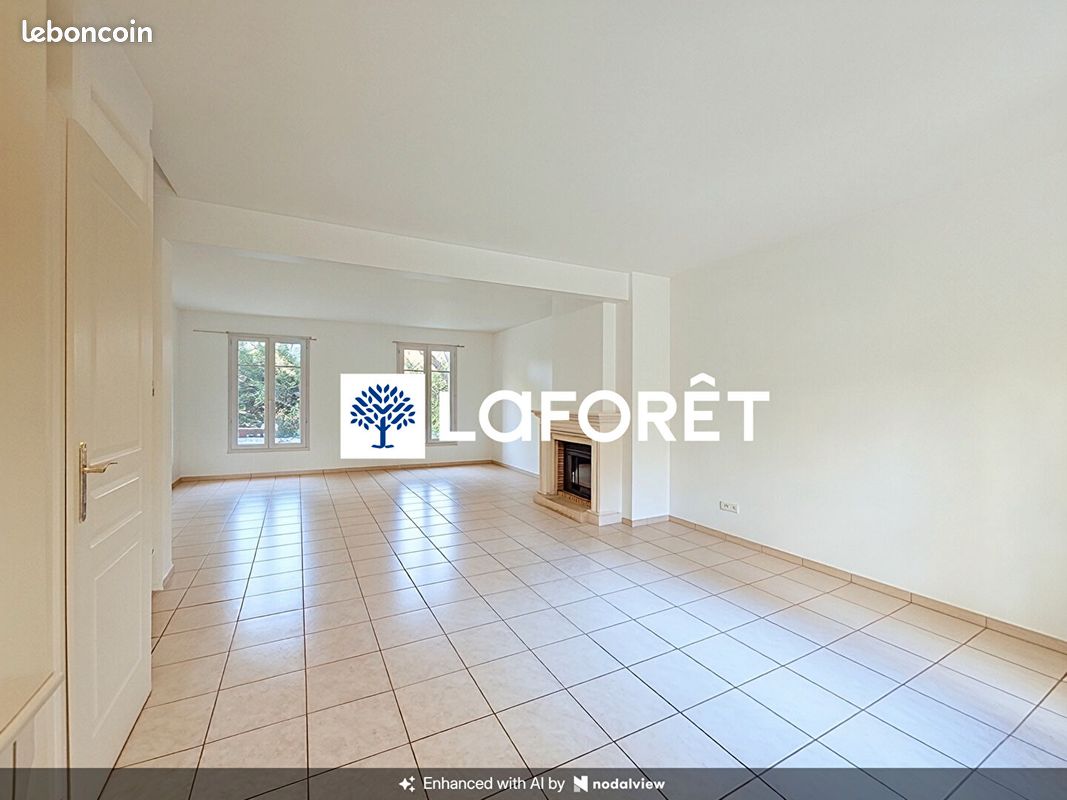 Maison 7 pièces 138 m² · à Chambourcy · 138 m² · 2 800 €/mois