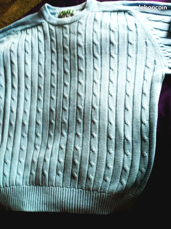 Pull torsades bleu ciel Vintage parfait état (image 1)