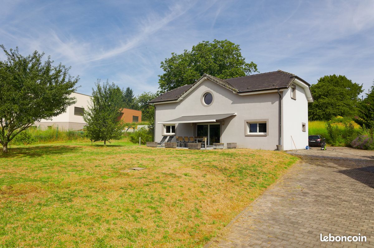 Maison 8 pièces 162 m² · à Sorbey · 162 m² · 350 000 €