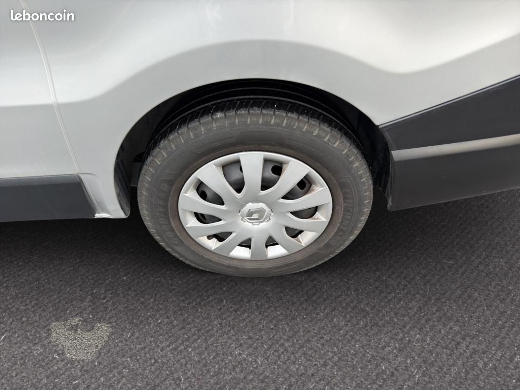 Renault Trafic FOURGON FGN L1H1 1000 KG DCI 170 ENERGY GRAND CONFORT (image 23)