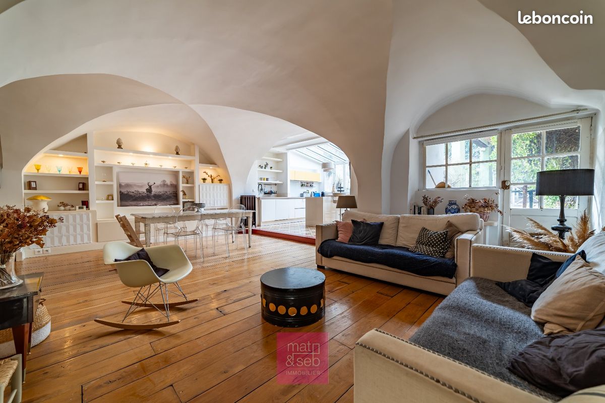 Maison 7 pièces 174 m²